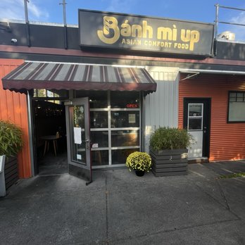 Banh Mi Up - Outside the establishment - Vietnamese Near Me - Portland, Oregon