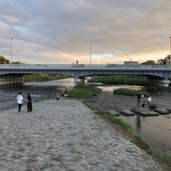 京都府立鴨川公園 鴨川デルタ 39 Photos 11 Reviews 左京区下鴨宮河町 京都市 京都府 Japan Yelp