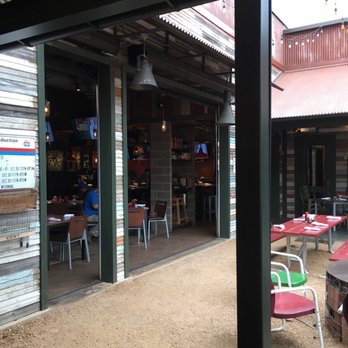 Bone Daddy's - Barbeque Near Me - Lubbock, Texas