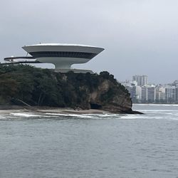 MAC - Museu de Arte Contemporânea de Niterói - From the road leading up to the museum.