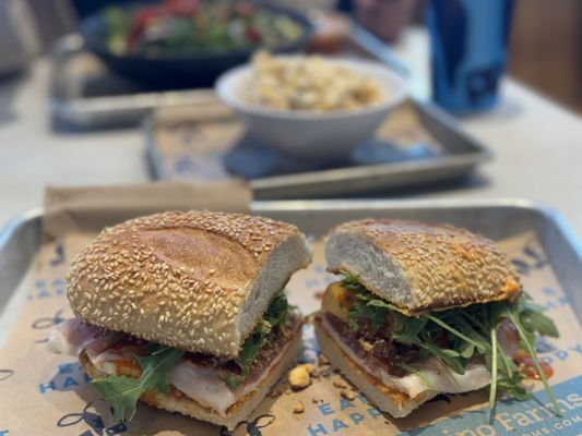 Mendocino Farms by null