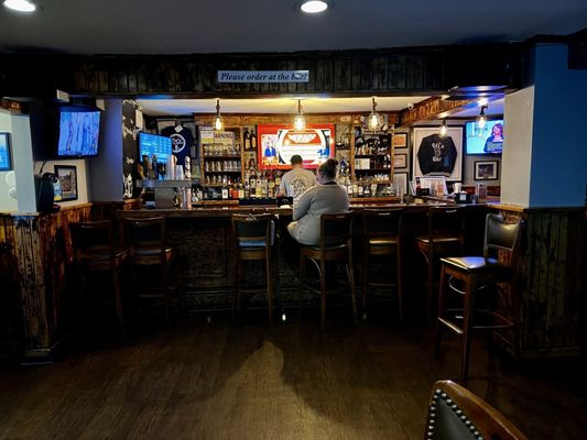 Del's Bar & Grill by null