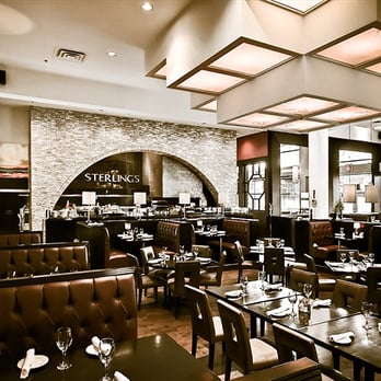 Sterlings Steakhouse - the interior of the restaurant - Seafood Near Me - Laval, Quebec