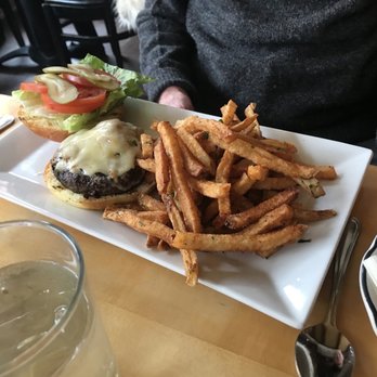 Market Table - The Cheeseburger - New American Near Me - New York, New York Market Table - The Cheeseburger - New American Near Me - New York, New York