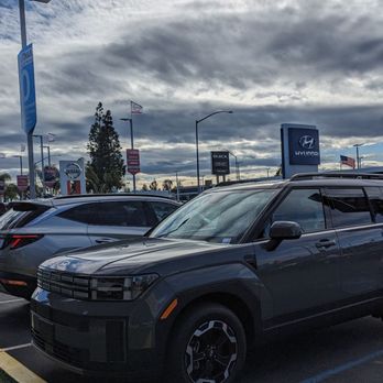 LITHIA HYUNDAI OF FRESNO - 107 Photos & 312 Reviews - 5590 N Blackstone ...