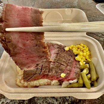 American Wagyu Eatery - Just right amount of fatty marbled in and cooked perfectly medium rare!  A must try. - Food Trucks Near Me - Honolulu, Hawaii
