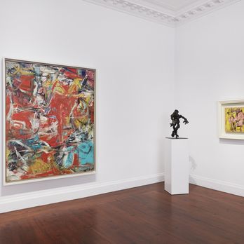 Mnuchin Gallery - Installation view of De Kooning: Five Decades, at Mnuchin Gallery, April 19 - June 15, 2019. Photo by Tom Powel Imaging, Inc. - Art Galleries Near Me - New York, New York