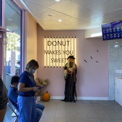 Mochinut - Concord - Cute Halloween Decor