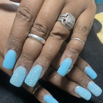 Downtown Nails - Dip - Nail Salons Near Me - Carthage, Missouri