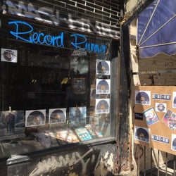 Record Runner