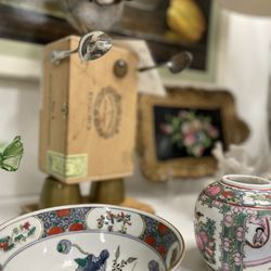 Presley Heights Antique Mall