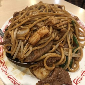 Big Heng - Noodles with meat and shrimp very flavorful - Chinese Near Me - Peoria, Arizona Big Heng - Noodles with meat and shrimp very flavorful - Chinese Near Me - Peoria, Arizona