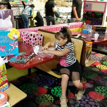 Skate Country - The "Birthday" girl opening her gifts! - Skating Rinks Near Me - Tucson, Arizona