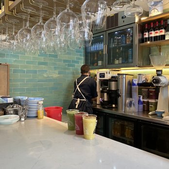 Bluestone Lane Upper West Side Café - bar area - Coffee & Tea Near Me - New York, New York