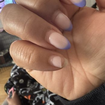 Luxury Spa & Salon - 16 days later, 2nd nail broke. - Hair Salons Near Me - Salinas, California Luxury Spa & Salon - 16 days later, 2nd nail broke. - Hair Salons Near Me - Salinas, California