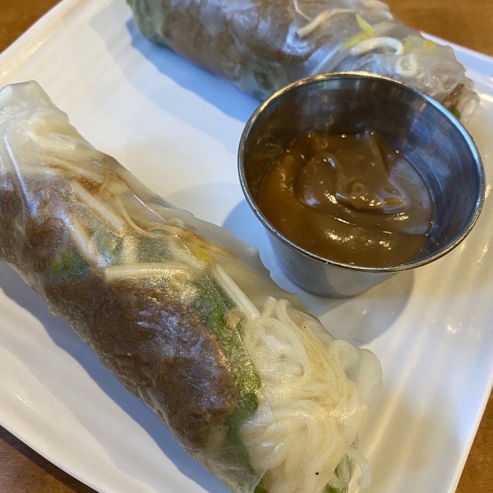 Basil Leaf Vietnamese Restaurant - Lemongrass beef spring rolls - Vietnamese Near Me - Albuquerque, New Mexico