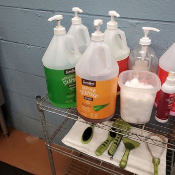 Feeders Supply - Pet Stores Near Me - Shelbyville, Kentucky