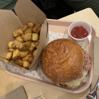 Hundy - Hashbrowns - Burgers Near Me - Vancouver, British Columbia Hundy - Hashbrowns - Burgers Near Me - Vancouver, British Columbia