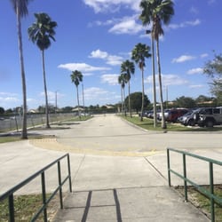Flanagan High School - Side parking lot
