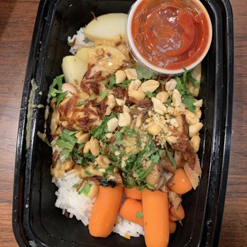 Asian Box - chicken curry ($15.59) - Vietnamese Near Me - Mountain View, California Asian Box - chicken curry ($15.59) - Vietnamese Near Me - Mountain View, California