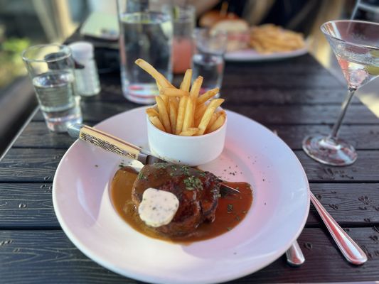 ATWater Tavern by null