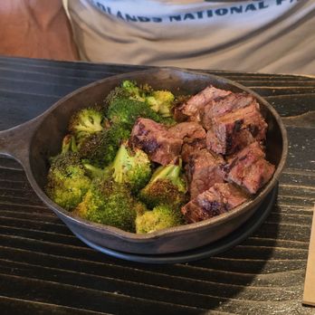 Centro Neighborhood Kitchen - Steak w Broccoli - Mexican Near Me - Burien, Washington