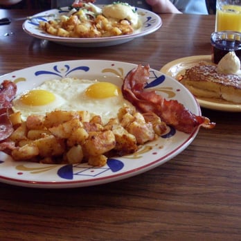 Mimi's Cafe - Eggs Florentine Benedict and Pain Perdu Breakfast - Breakfast & Brunch Near Me - Columbus, Ohio Mimi's Cafe - Eggs Florentine Benedict and Pain Perdu Breakfast - Breakfast & Brunch Near Me - Columbus, Ohio