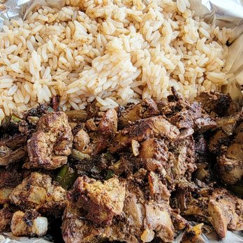 E-Zee Fish & Chicken - a plate of food - Seafood Near Me - Jackson, Mississippi