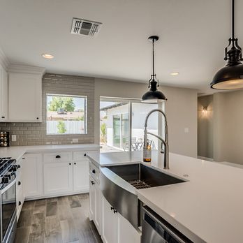 Calamia Real Estate Group - North & Co. - Real Estate Agents Near Me - Phoenix, Arizona Calamia Real Estate Group - North & Co. - Real Estate Agents Near Me - Phoenix, Arizona