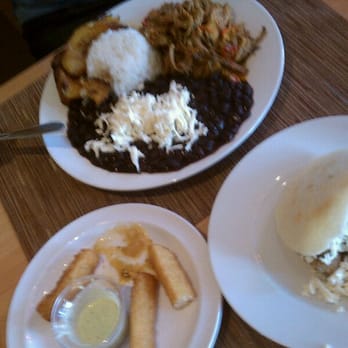 Arepas Cafe - Venezuelan Near Me - Astoria, New York