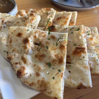 Everest Kitchen - Garlic Naan - Himalayan/Nepalese Near Me - Albany, California