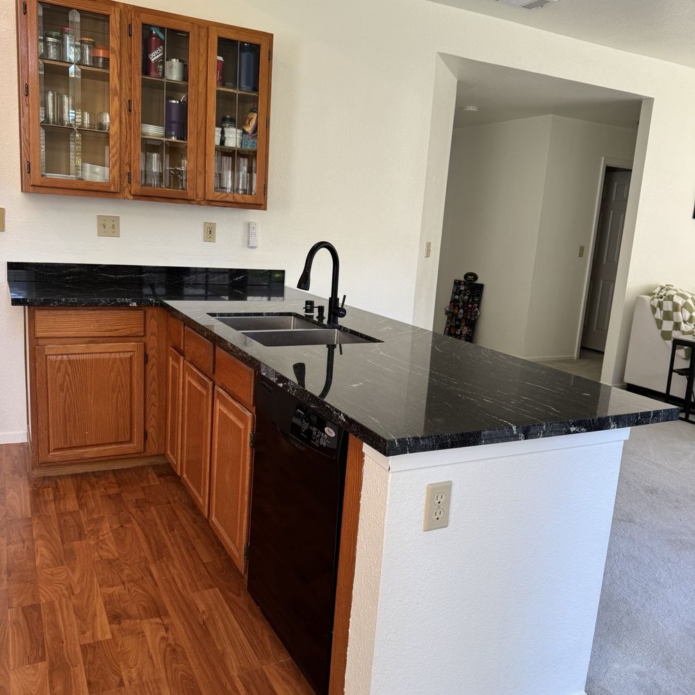Granite Expo - Fairfield - Side View of the Granite Installation - Flooring Near Me - Fairfield, California