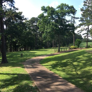 Indian Hills Golf Course Tee Time - Golf Near Me - Fairfield Bay, Arkansas Indian Hills Golf Course Tee Time - Golf Near Me - Fairfield Bay, Arkansas