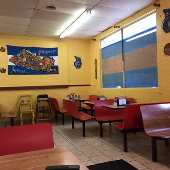 La Cuscatleca Pupuseria & Restaurant - Seating areas - Salvadoran Near Me - Des Moines, Iowa La Cuscatleca Pupuseria & Restaurant - Seating areas - Salvadoran Near Me - Des Moines, Iowa