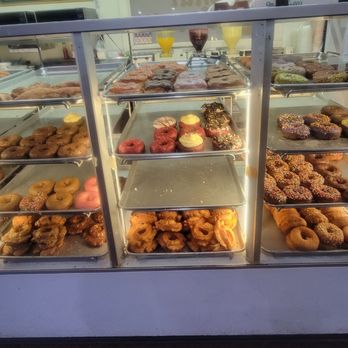 Donut Wheel - 5pm - Donuts Near Me - Cupertino, California