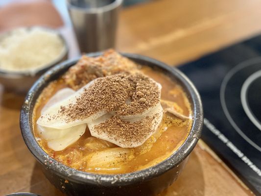 Hanmaru Gamjatang by null