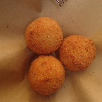 Benzina - Italian Near Me - Barcelona, B Benzina - Italian Near Me - Barcelona, B