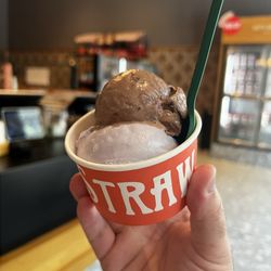 Salt & Straw - Chocolate Gooey Brownie and Honey Lavender