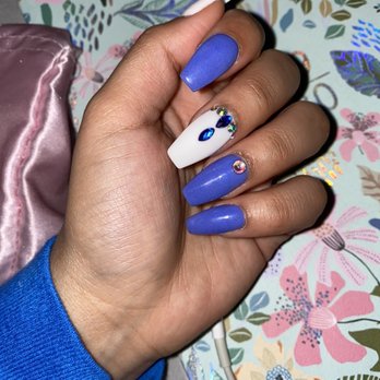Annette's Nails & Alterations - Blue and white nails - Nail Salons Near Me - Sylvan Lake, Michigan Annette's Nails & Alterations - Blue and white nails - Nail Salons Near Me - Sylvan Lake, Michigan