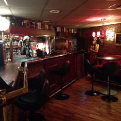 Wiser's Pub - Supernice decor