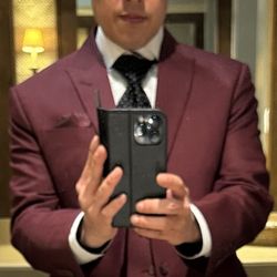 Onyx Custom Suiting