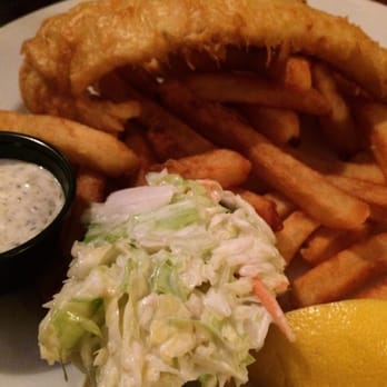 The Queen's Head - Fish and chips! - Pubs Near Me - Oakville, Ontario
