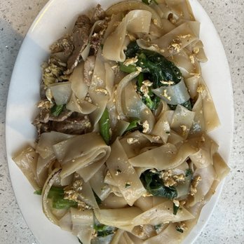 Ocean Pho - Beef Pad See Ew (03/02/25). - Vietnamese Near Me - Redlands, California Ocean Pho - Beef Pad See Ew (03/02/25). - Vietnamese Near Me - Redlands, California