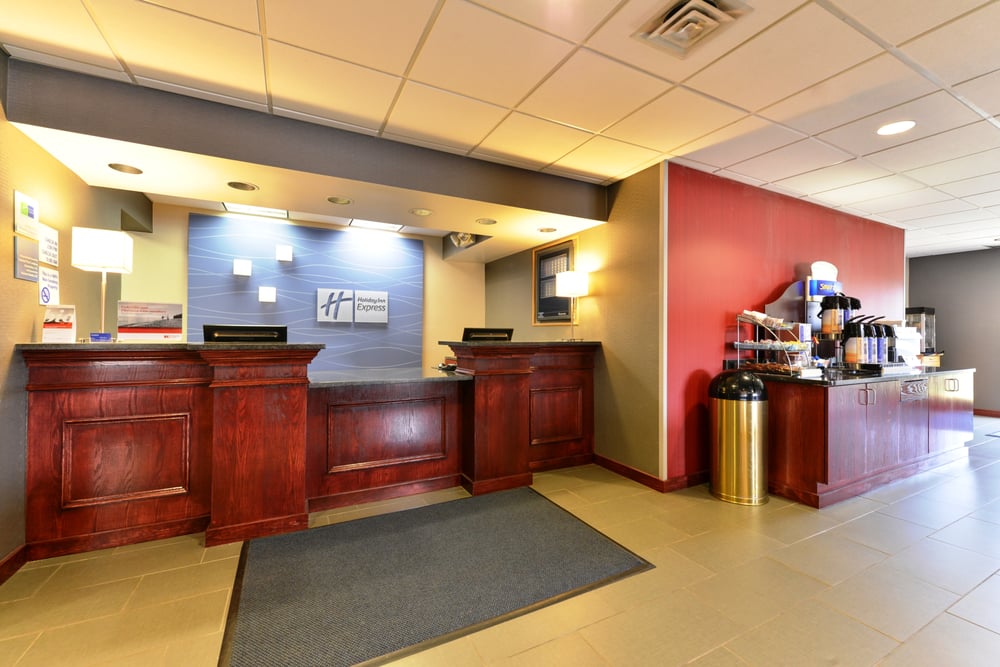 HOLIDAY INN EXPRESS CORNING PAINTED POST Updated August 2024 15