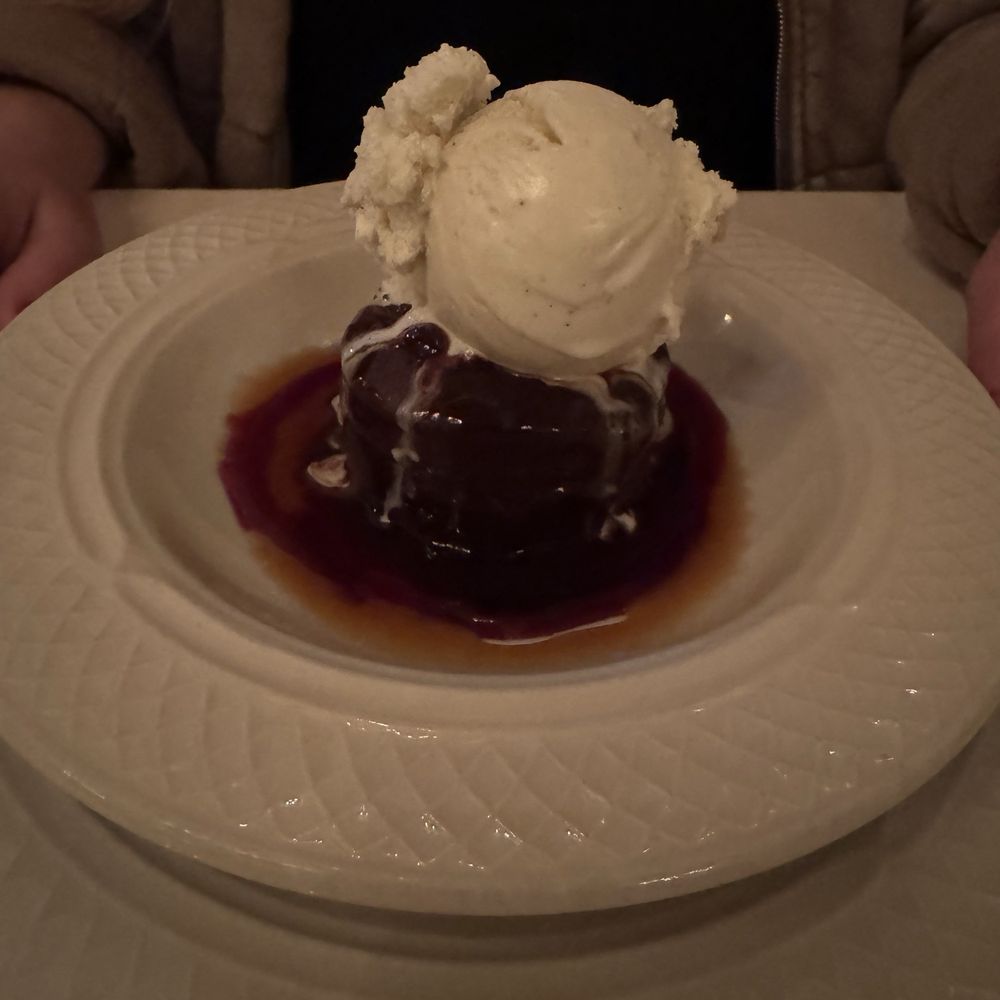 Laury's Restaurant - Warm Chocolate Cake Alamode - Steakhouses Near Me - Charleston, West Virginia Laury's Restaurant - Warm Chocolate Cake Alamode - Steakhouses Near Me - Charleston, West Virginia