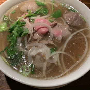 Lotus Pho Restaurant - Pho with rare beef and beef balls - Vietnamese Near Me - Richmond, British Columbia