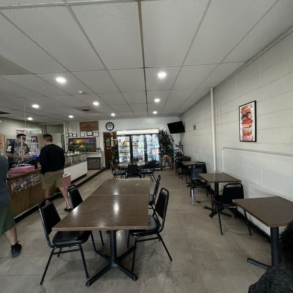 Krinkle Donuts - Inside - Donuts Near Me - Yuba City, California Krinkle Donuts - Inside - Donuts Near Me - Yuba City, California