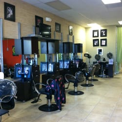Elvia's Salon