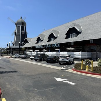 Lobster Lab - Windmill Food Hall - Sandwiches Near Me - Carlsbad, California