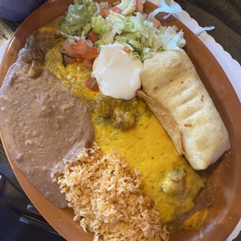La Hacienda - Combination 2 choices : chimichanga + smothered burrito - Mexican Near Me - South Jordan, Utah